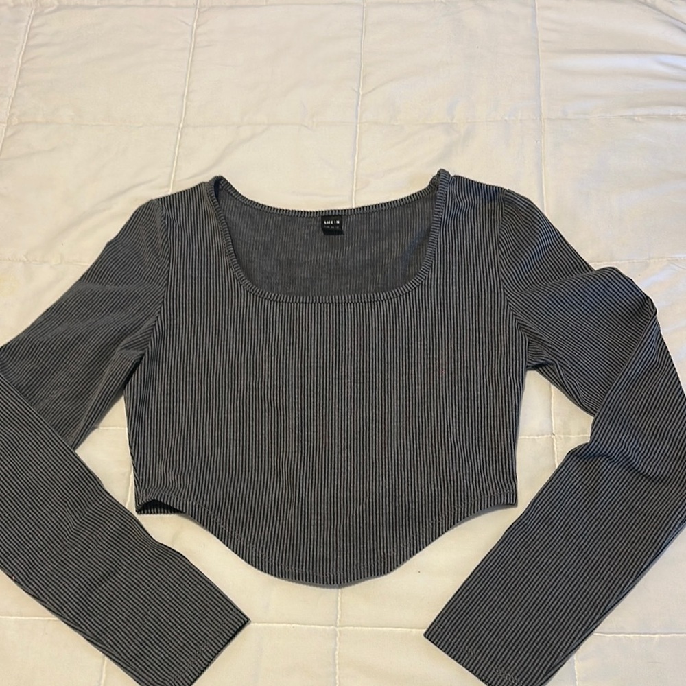 Shein Women's Gray And Black Striped Long Sleeve Crop Top Size M